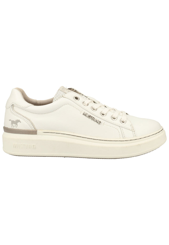 Mustang Halbschuhe Lederimitat/Textil Weiß