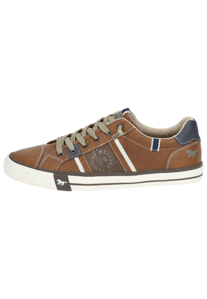 Mustang Sneaker Lederimitat Cognac