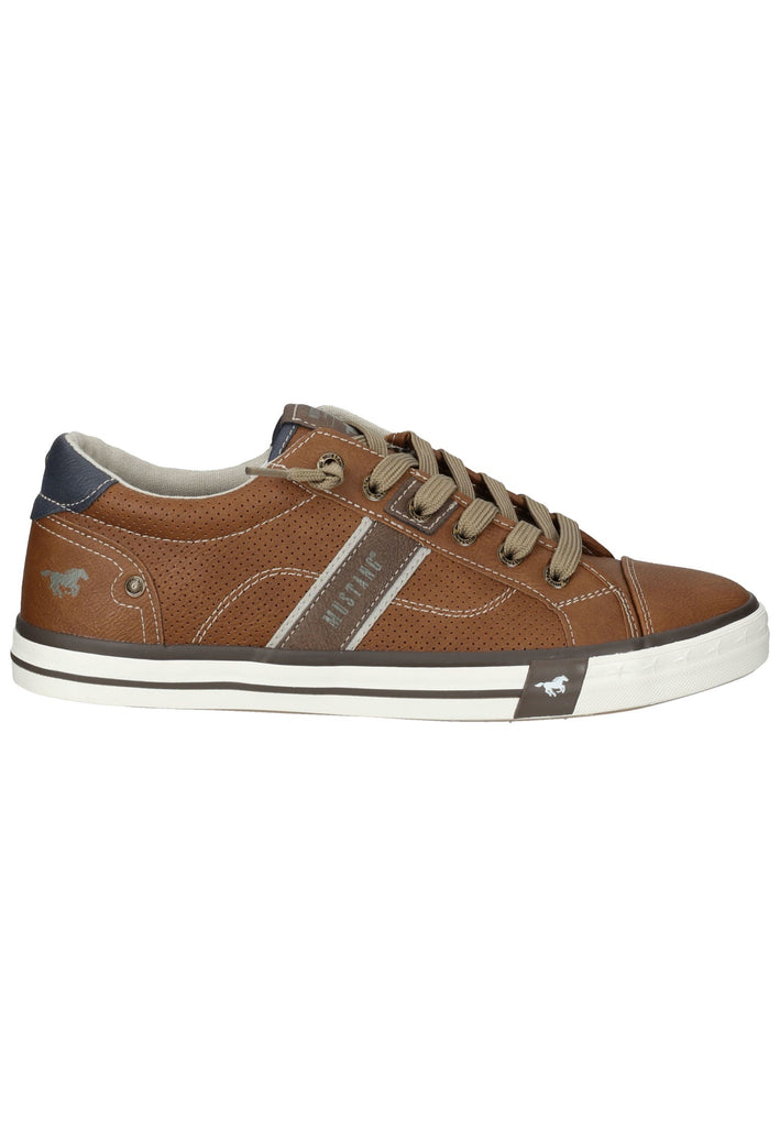 Mustang Sneaker Lederimitat Cognac