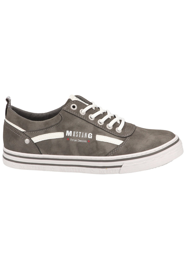 Mustang Sneaker Lederimitat Grau