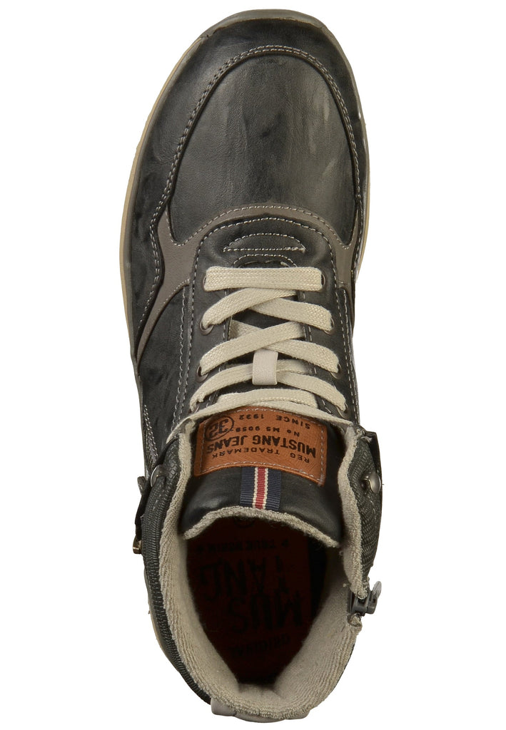 Mustang Sneaker Lederimitat Grau