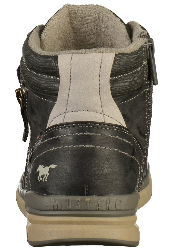 Mustang Sneaker Lederimitat Grau