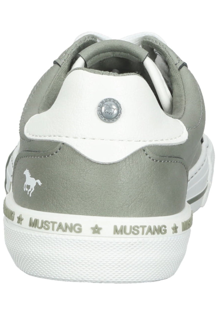 Mustang Sneaker Lederimitat Grün