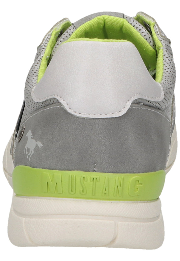 Mustang Sneaker Lederimitat Hellgrau
