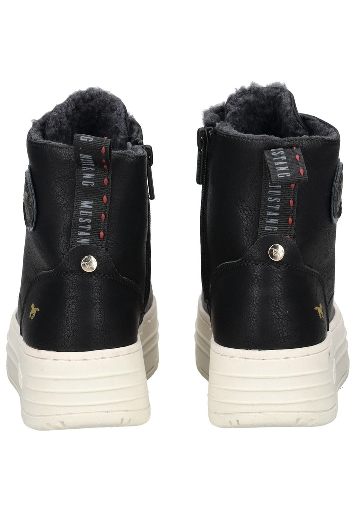 Mustang Sneaker Lederimitat Schwarz Warmfutter