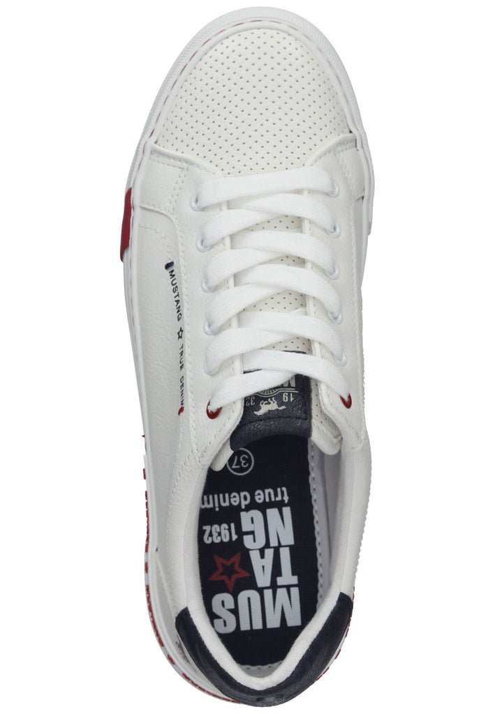 Mustang Sneaker Lederimitat Weiß