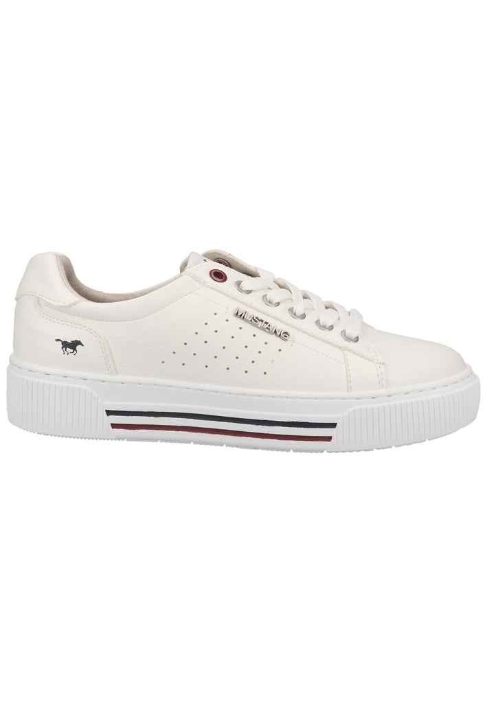 Mustang Sneaker Lederimitat Weiß