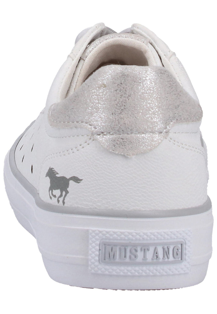 Mustang Sneaker Lederimitat Weiß