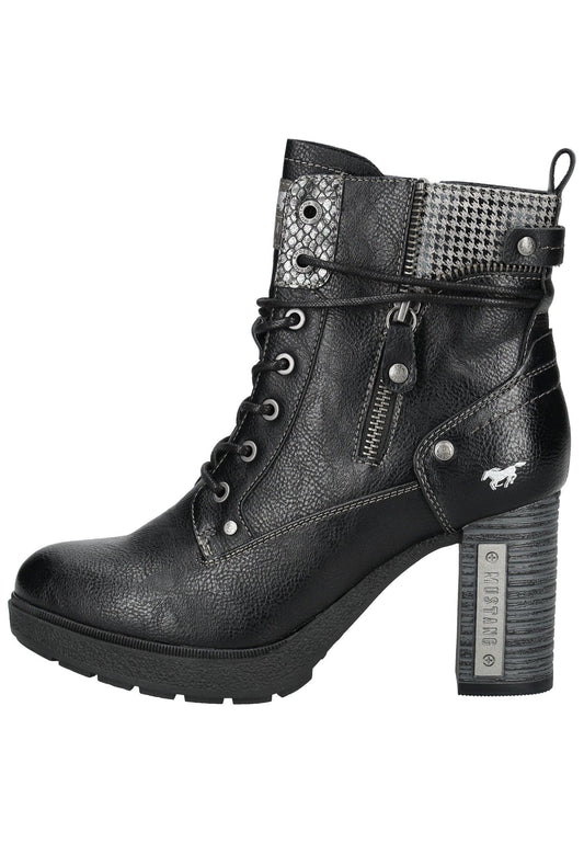 Mustang Stiefelette Lederimitat/Textil Schwarz Warmfutter