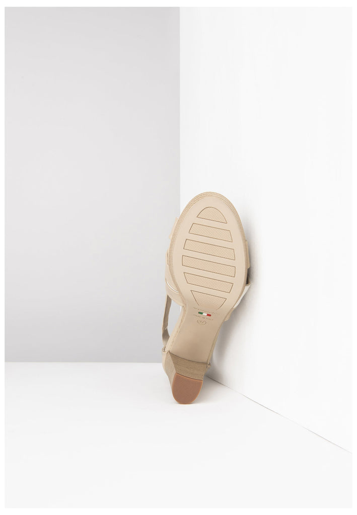 Nero Giardini Sandalen Leder Beige