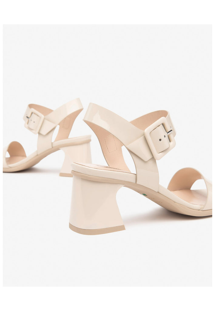 Nero Giardini Sandalen Leder Beige Lack