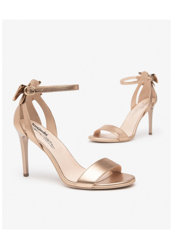 Nero Giardini Sandalen Leder Gold