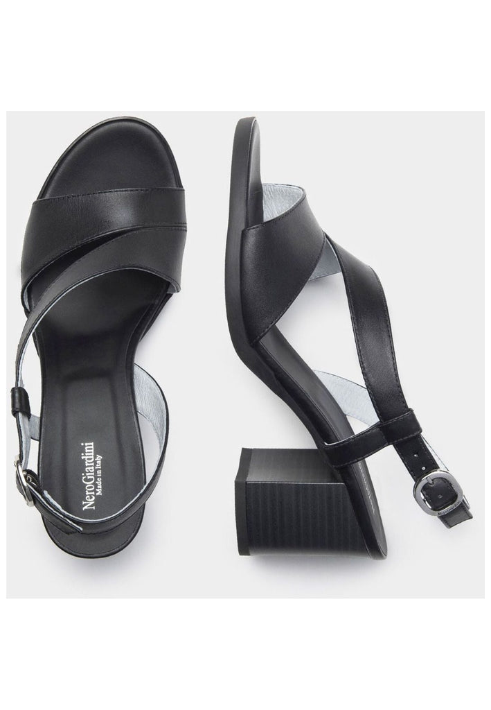 Nero Giardini Sandalen Leder Schwarz