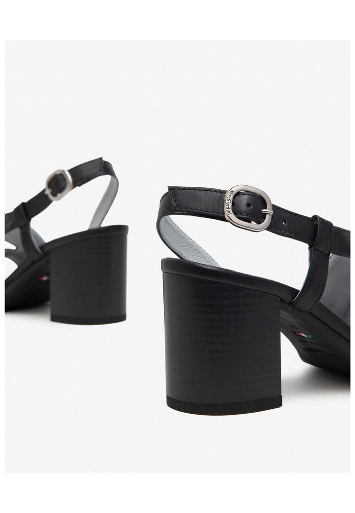 Nero Giardini Sandalen Leder Schwarz