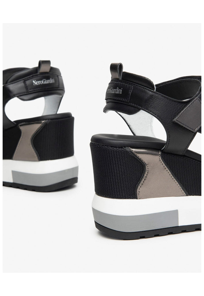 Nero Giardini Sandalen Leder Schwarz