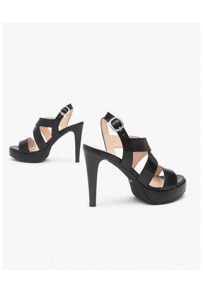 Nero Giardini Sandalen Leder Schwarz
