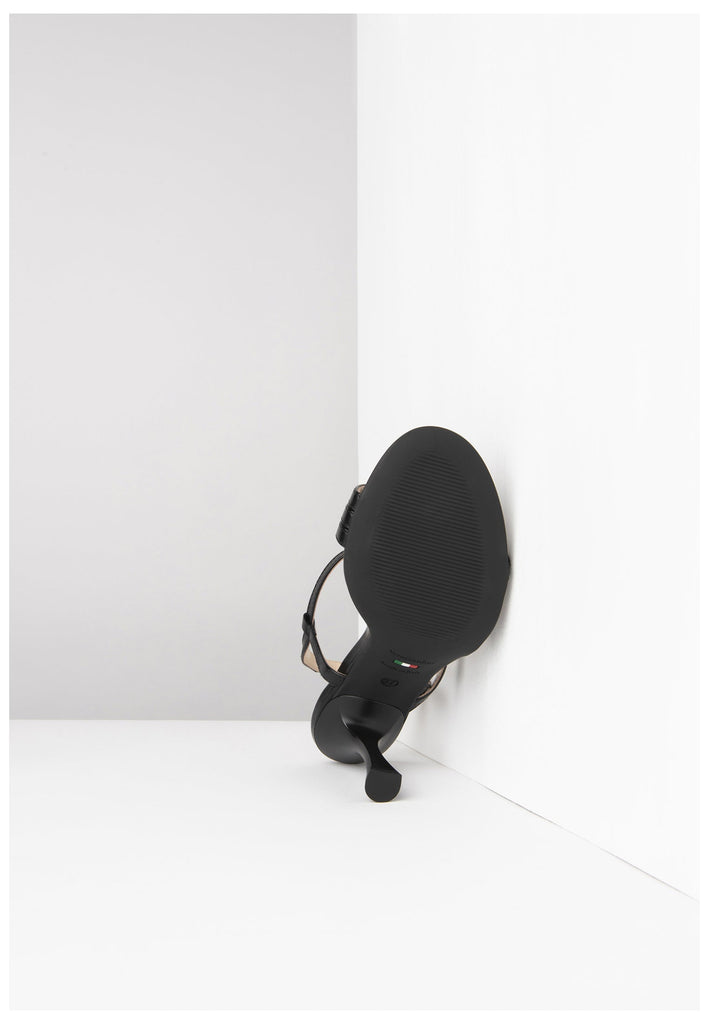 Nero Giardini Sandalen Leder Schwarz