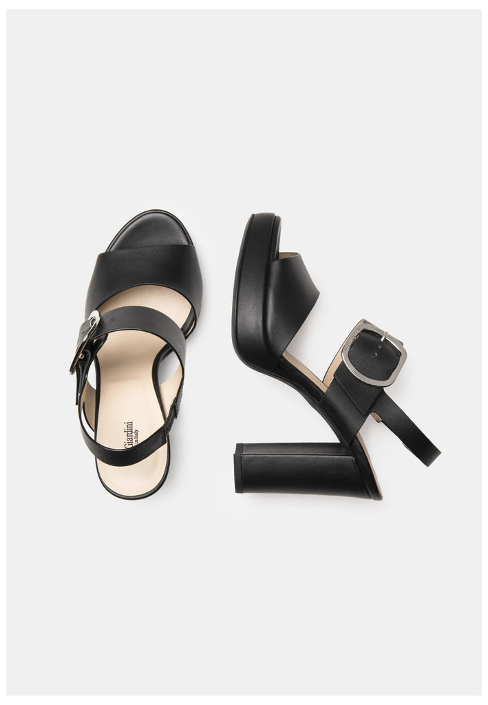 Nero Giardini Sandalen Leder Schwarz