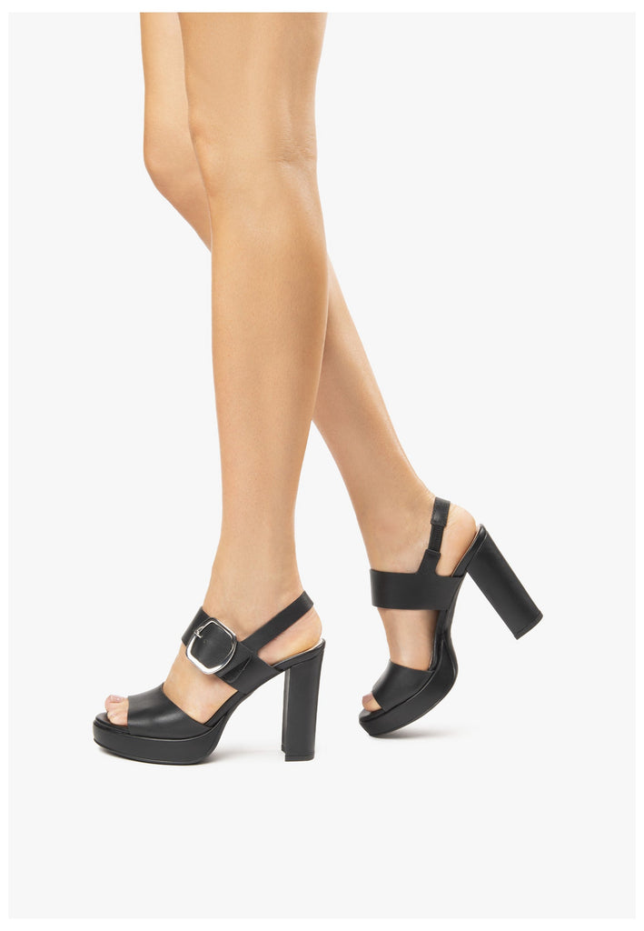 Nero Giardini Sandalen Leder Schwarz