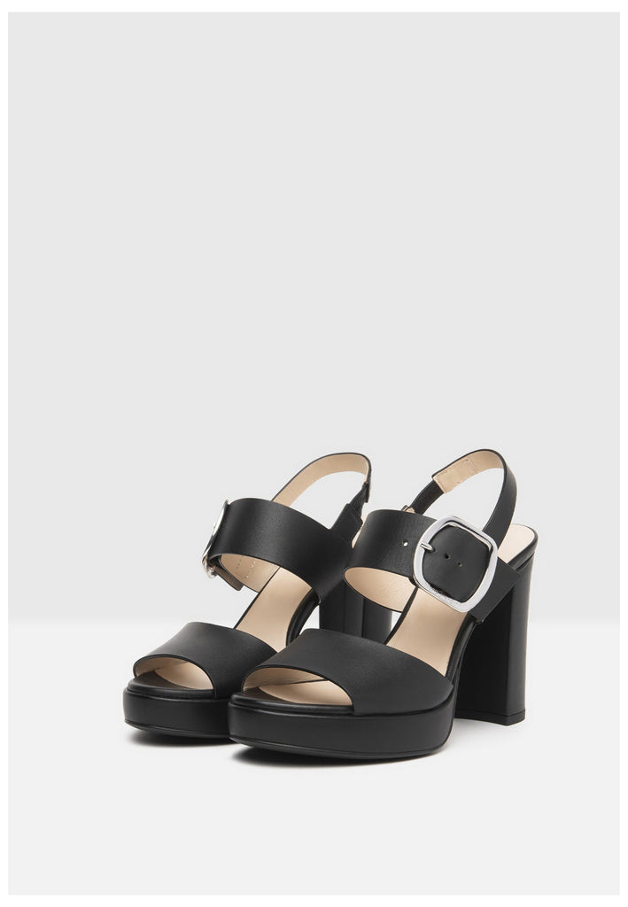 Nero Giardini Sandalen Leder Schwarz