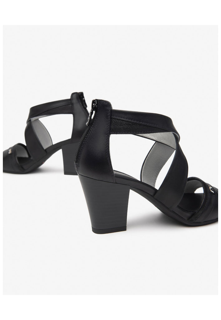 Nero Giardini Sandalen Leder Schwarz