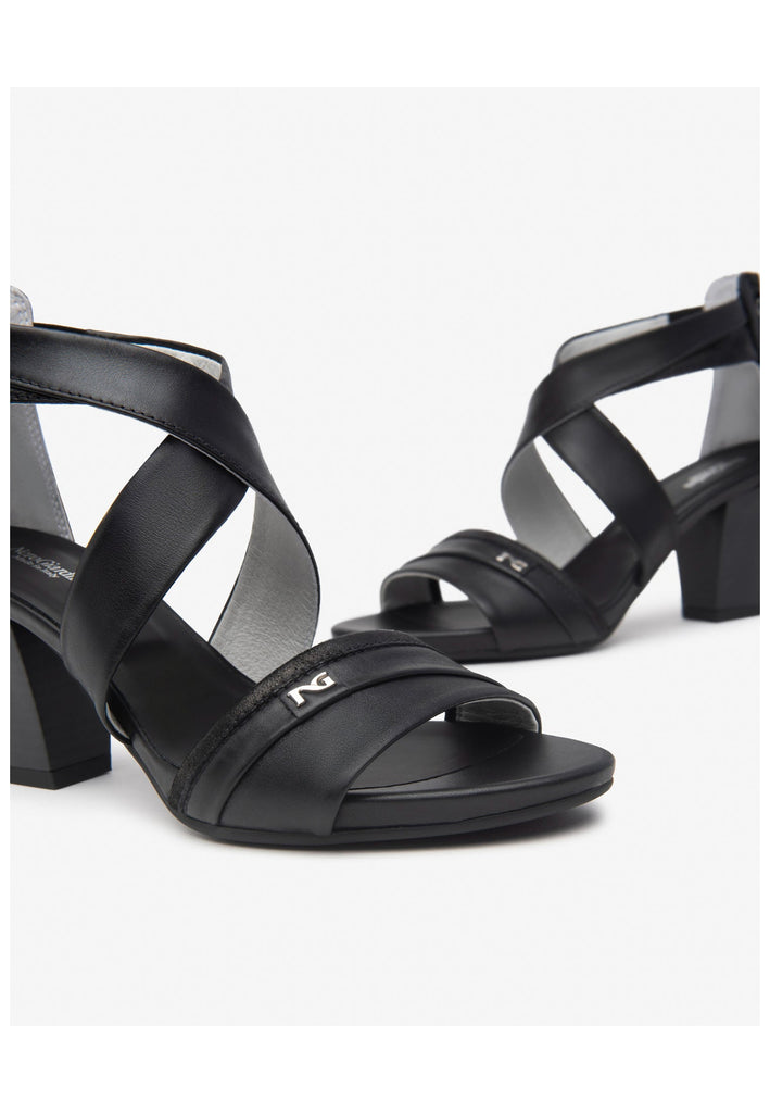 Nero Giardini Sandalen Leder Schwarz