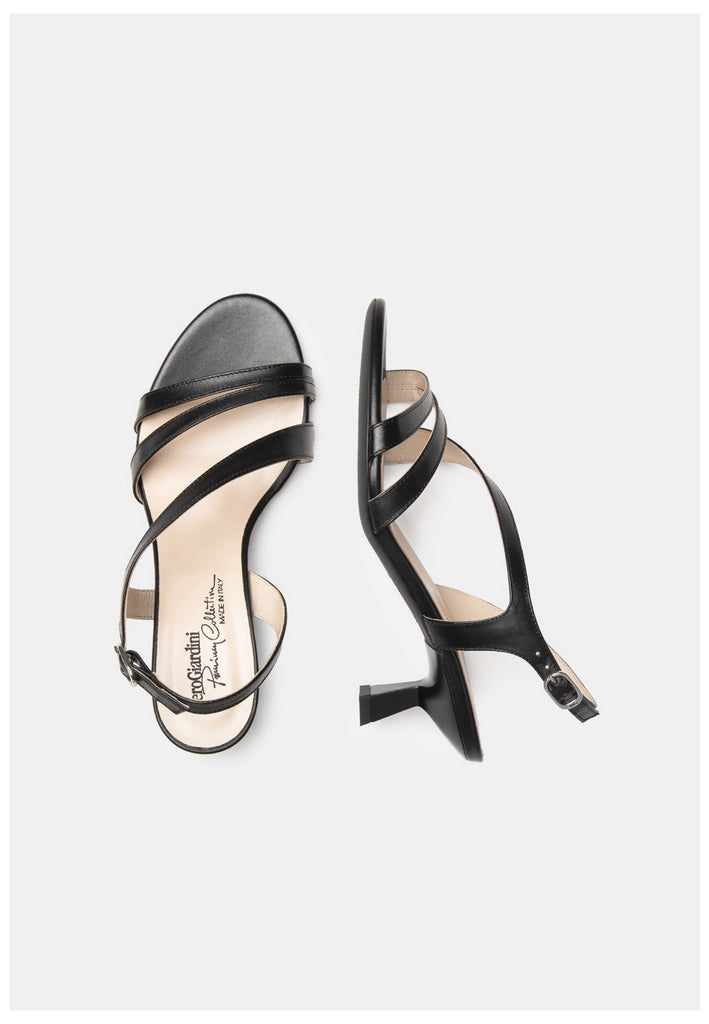 Nero Giardini Sandalen Leder Schwarz