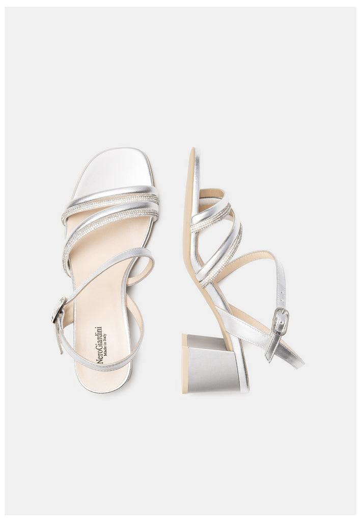 Nero Giardini Sandalen Leder Silber