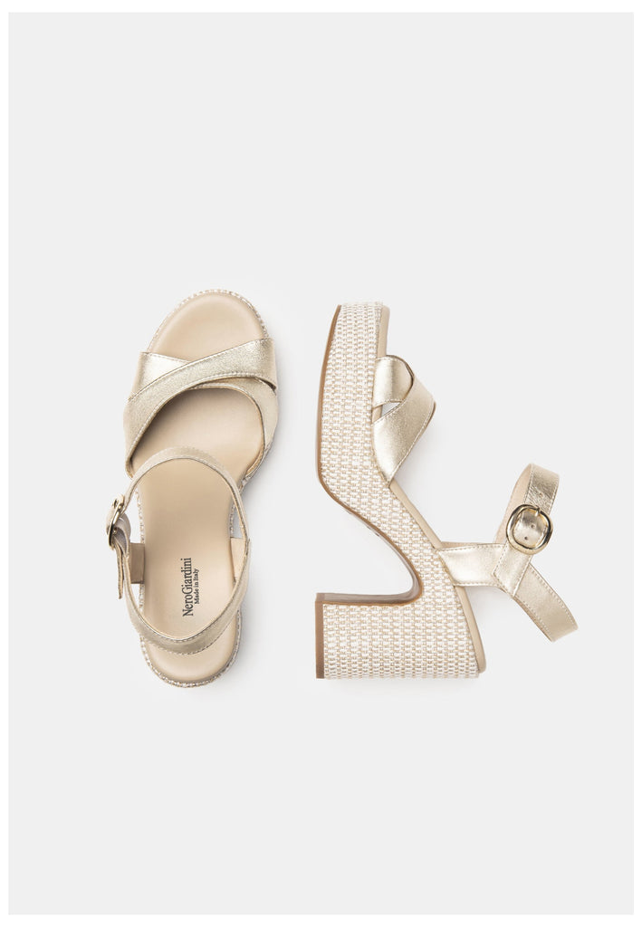 Nero Giardini Sandalen Leder Weiß