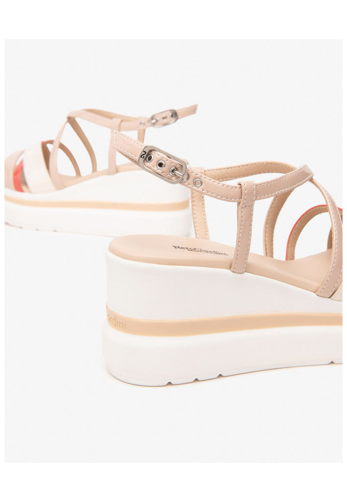 Nero Giardini Sandalen Lederimitat Beige