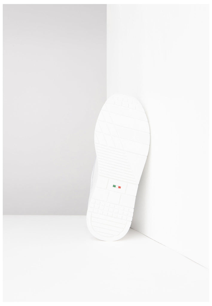 Nero Giardini Sneaker Lederimitat/Textil Weiß/Gold